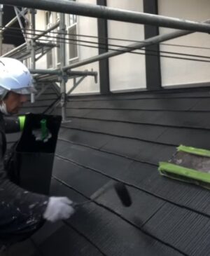 下屋根塗装2回目