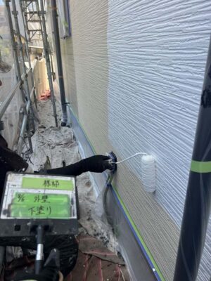 外壁下塗り