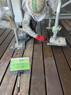 ウッドデッキ塗装2回目