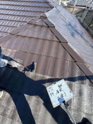 屋根上塗り