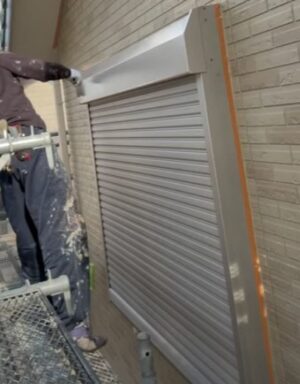 シャッターボックス上塗り2回目