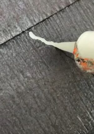 屋根クラック補修